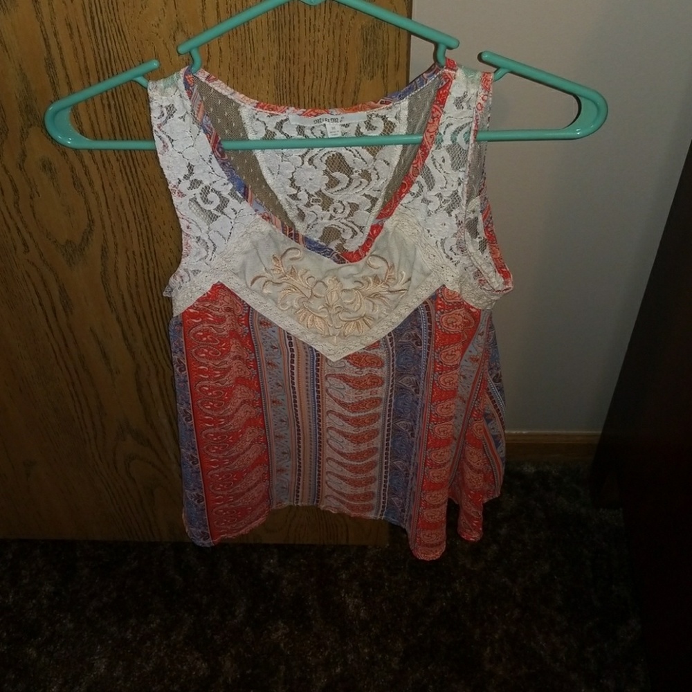 Top size M